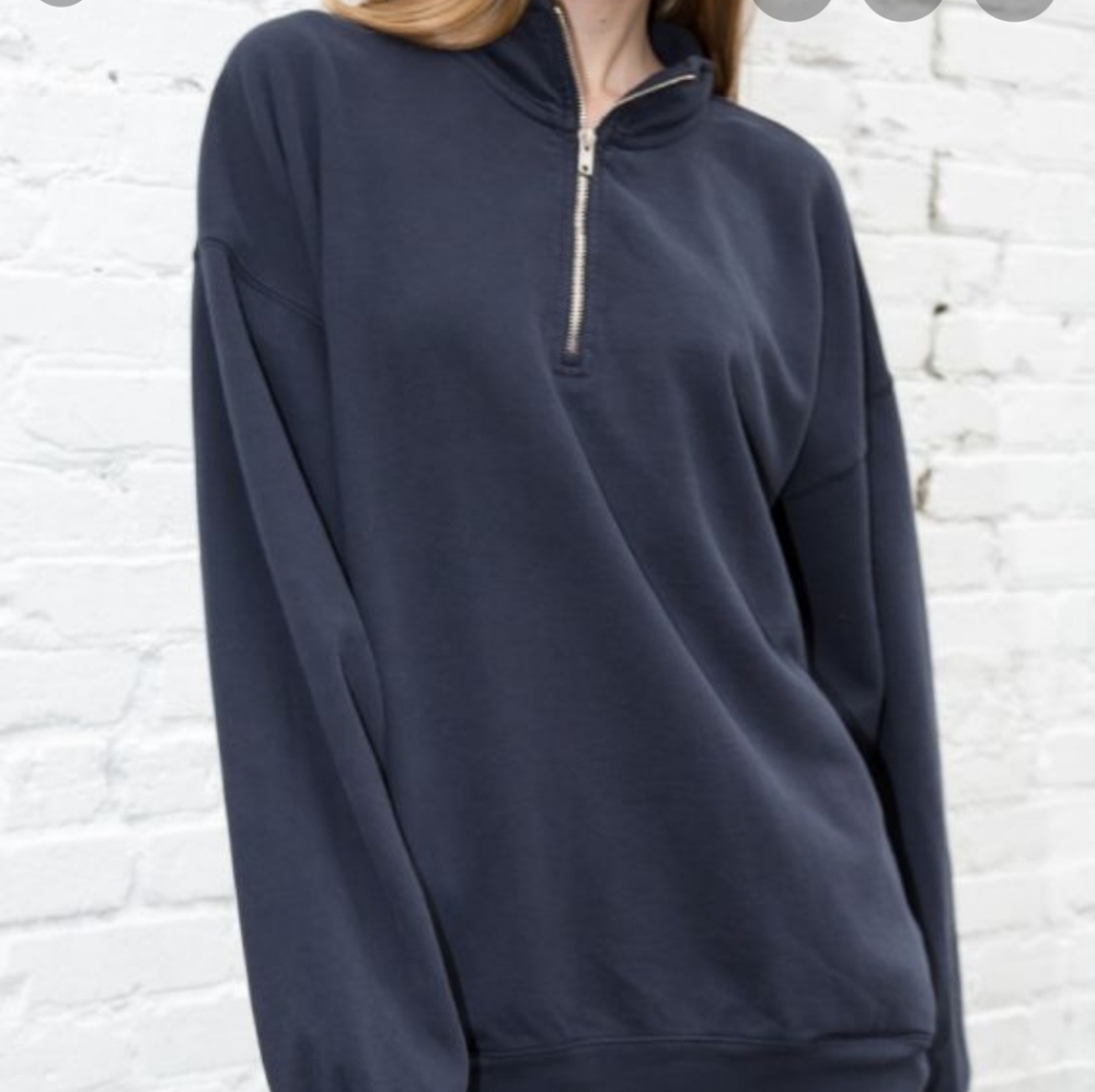 Brandy Melville Missy Sweatshirt